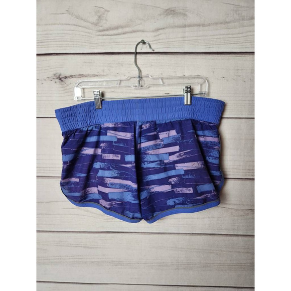 Under Armour Women Semi-Fitted Athletic Shorts Purple Elastic Waist Pull On S - Picture 2 of 5